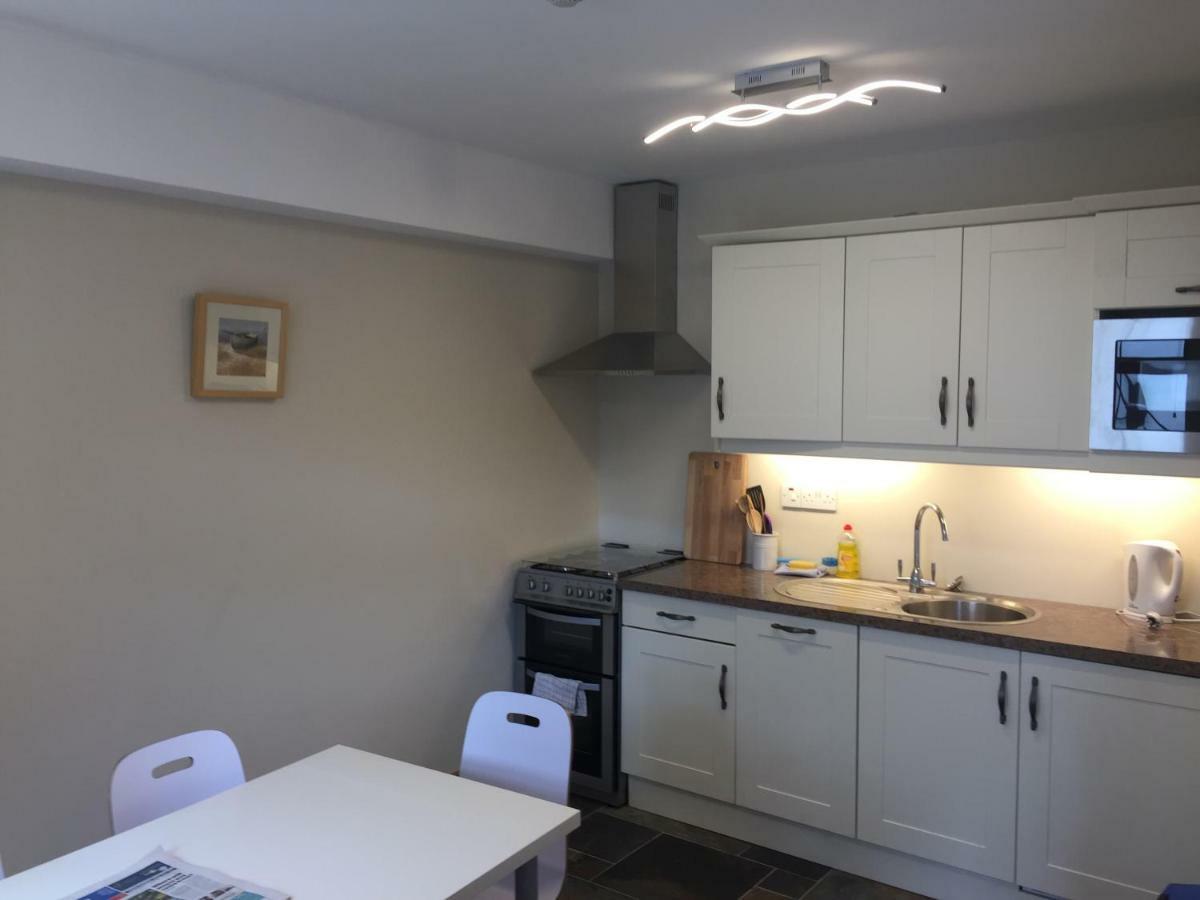 Redington House Selfcatering Accommodation โคฟ ภายนอก รูปภาพ